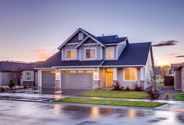 house with a garage