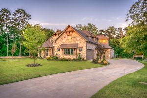 house with a driveway